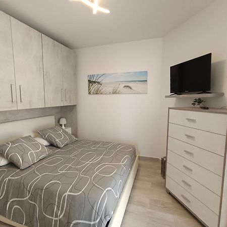 Апартаменти Coquet 2 Pieces Entierement Renove Et Climatise Канни Екстер'єр фото